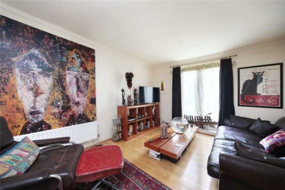 2 Bedroom Flat